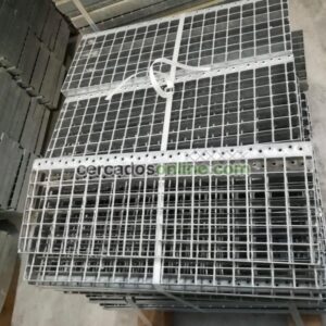 Peldaño Tramex Abocard. 700x275 mm Galvanizado